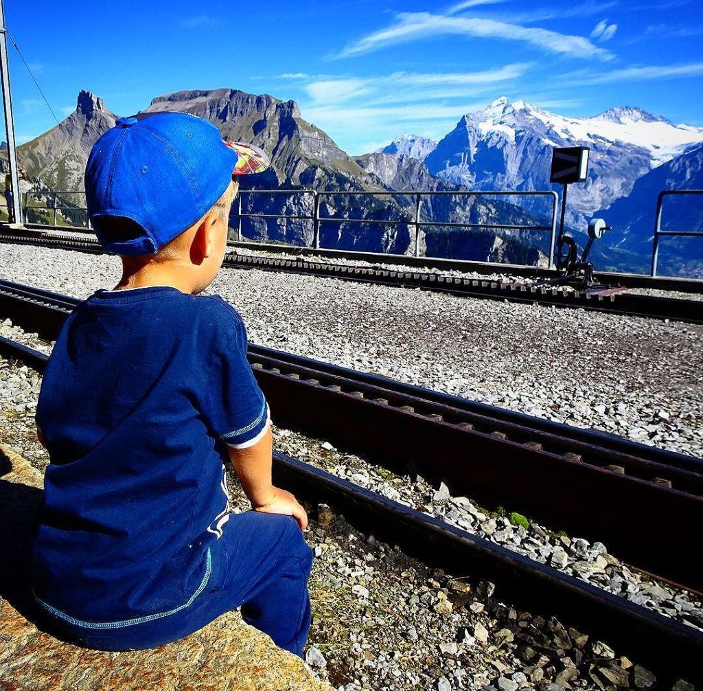 Sep 30, 2016 @ 00:01