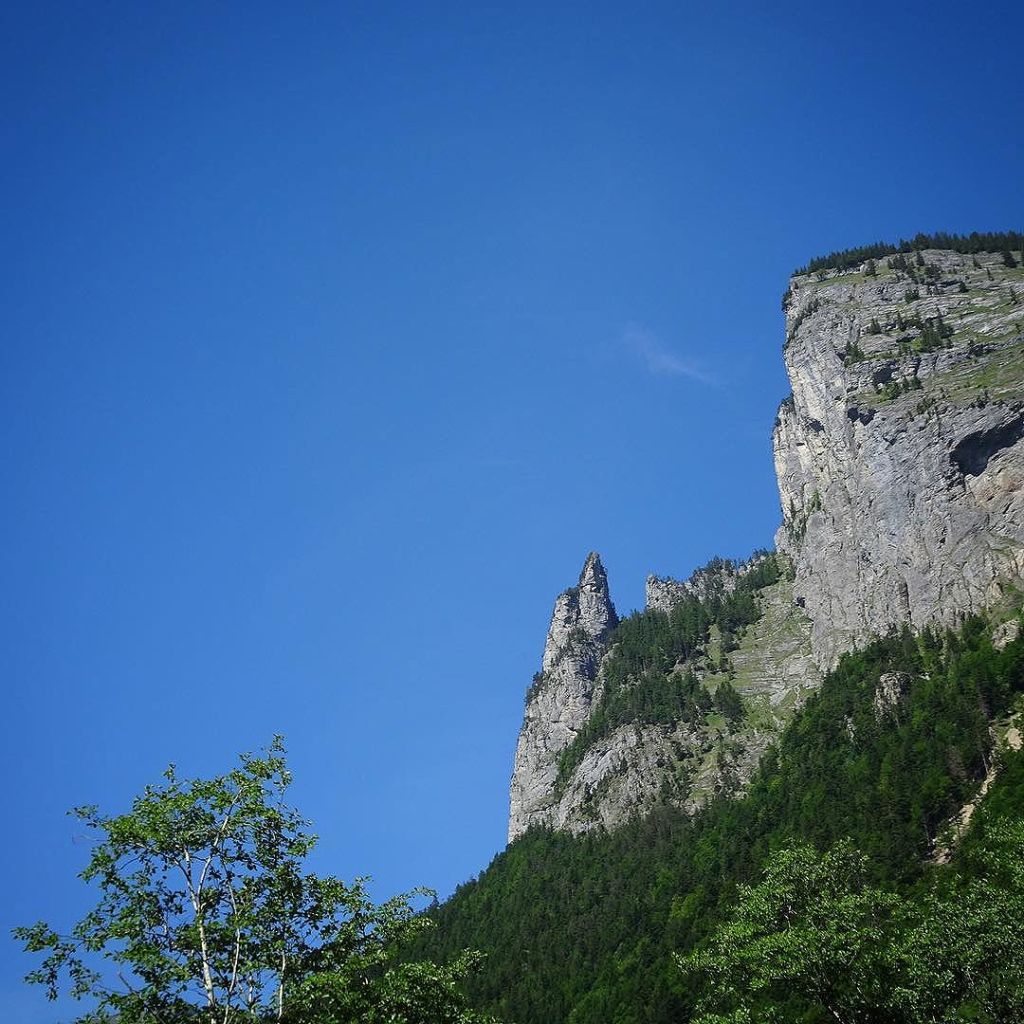 Jun 11, 2017 @ 18:00