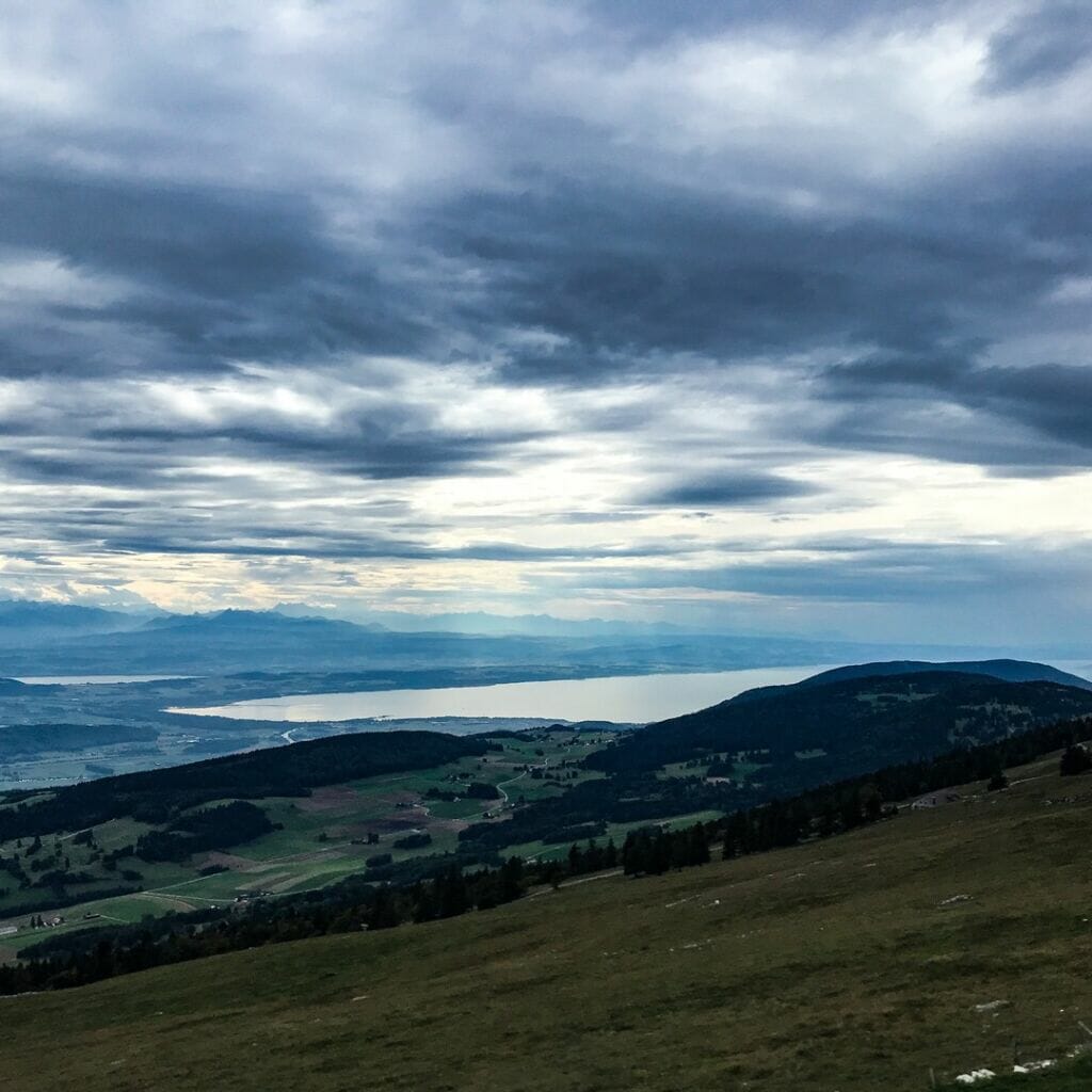 grosse reise 🥾 tag 395 🇨🇭heike der herbst sei so schoen haben sie gesagt ich solle mich auf