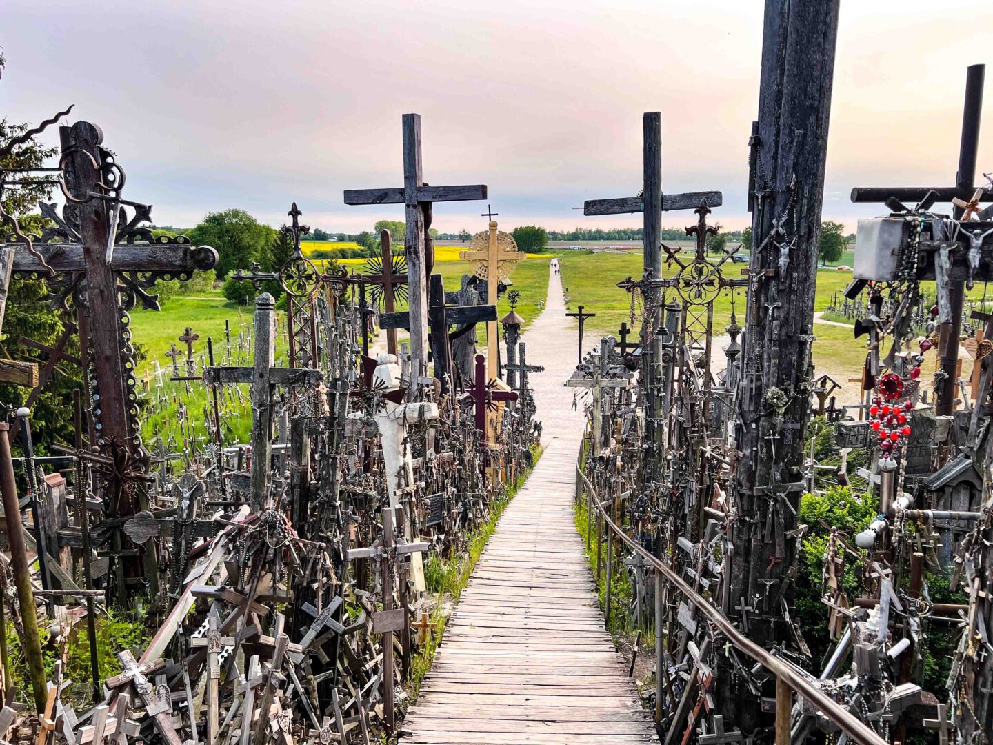 Deutschland, Polen, Litauen – Auf der Autobahn der Freiheit zum Berg der Kreuze